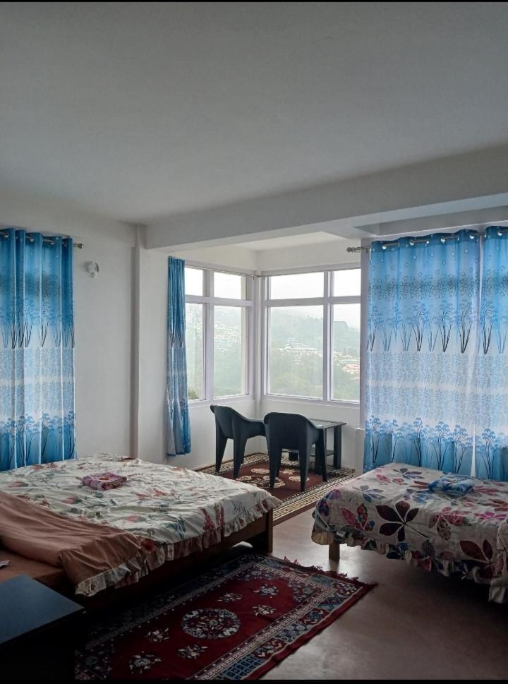 Lama Tsekhang Tawang Esterno foto