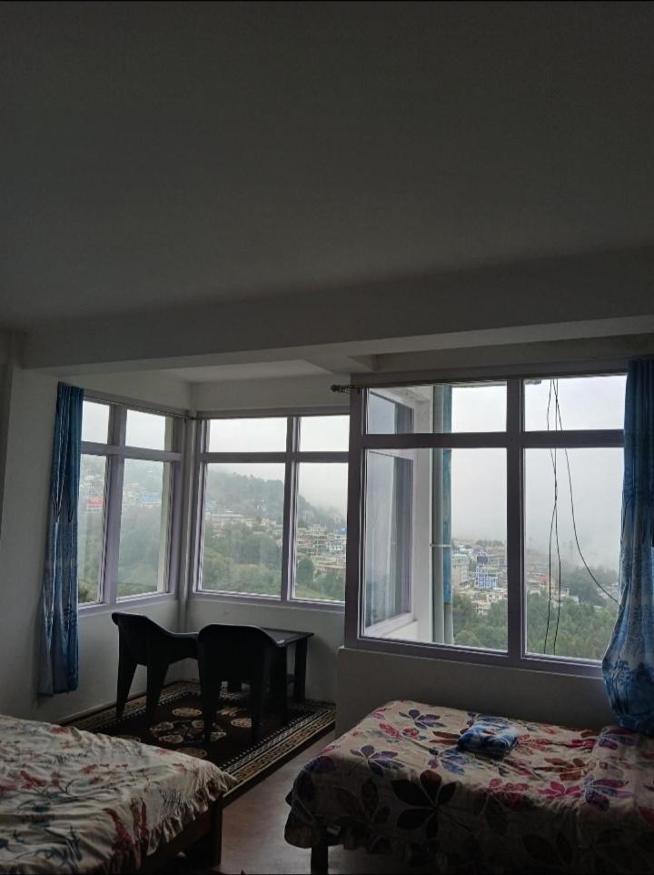 Lama Tsekhang Tawang Esterno foto